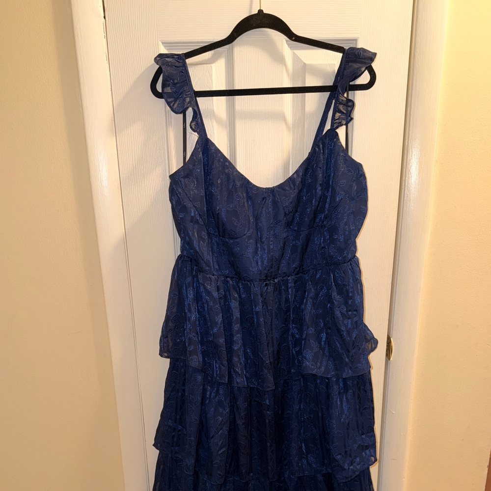 Lulu's Navy Floral Textured Dress